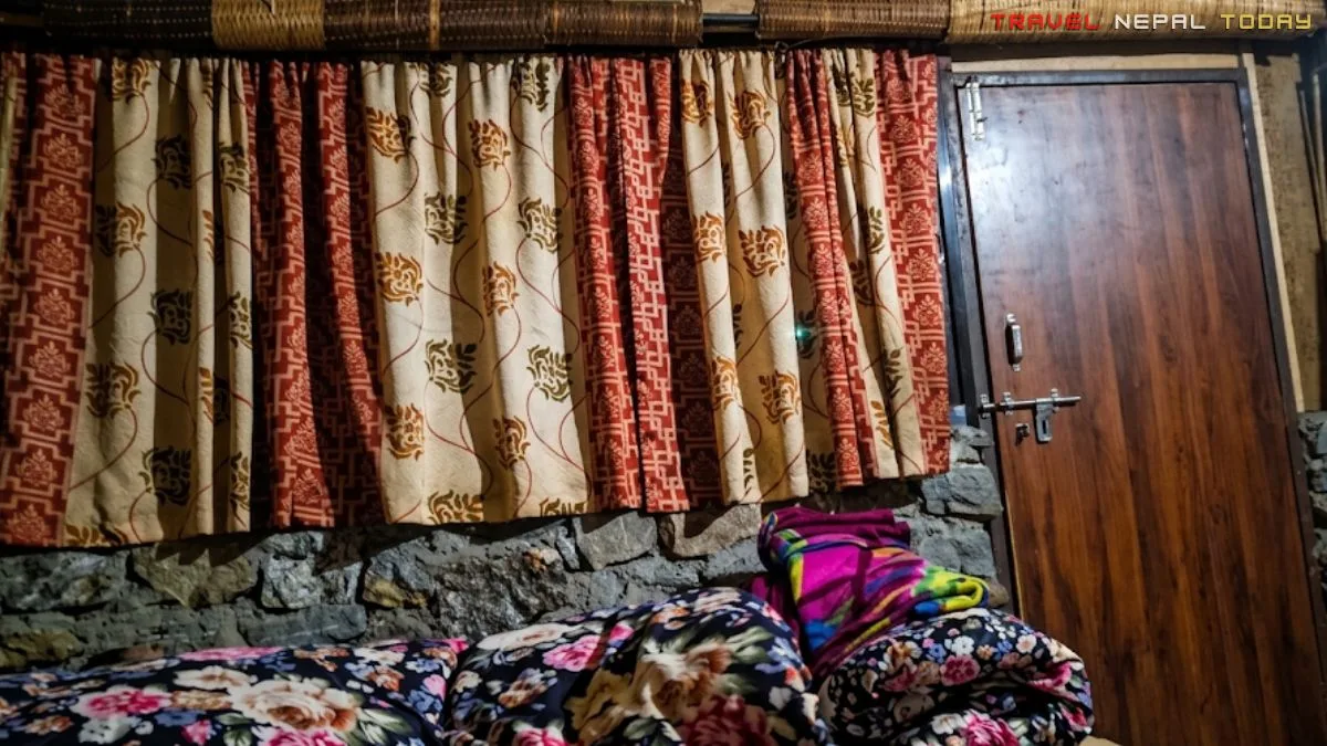 accommodation in hugu kapuche lake trek