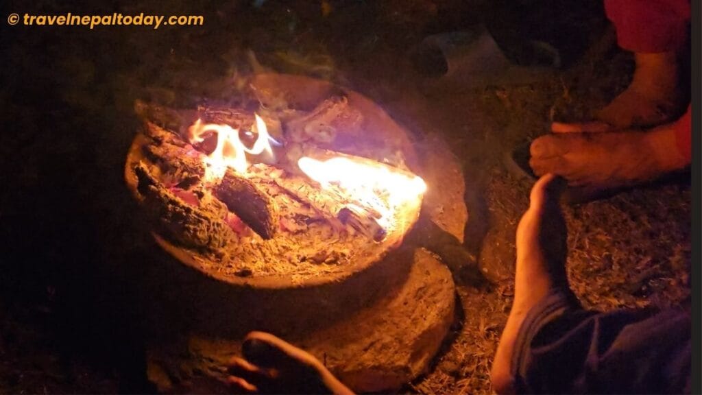 bonfire in raju hotel kageni