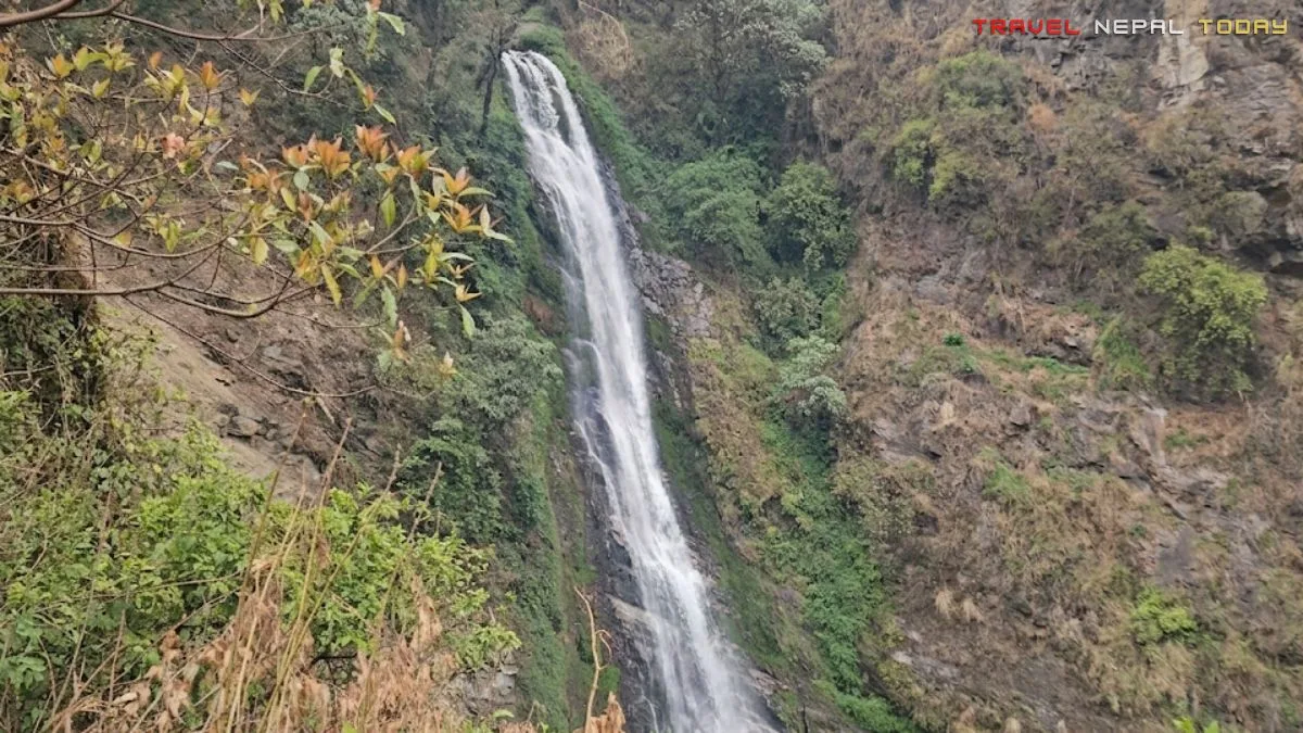 edi waterfall or gamley waterfall in kapuche trail