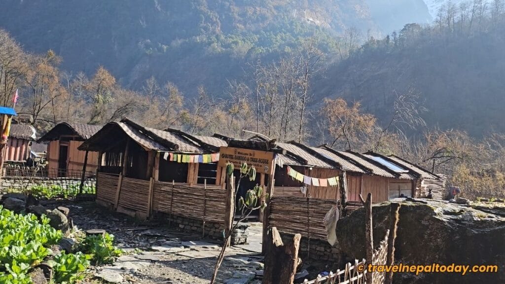 hotel near kapuche lake