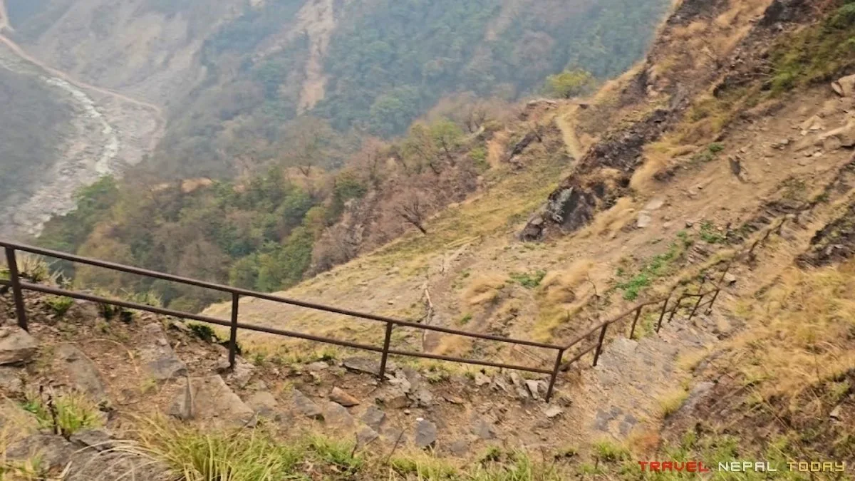 karne bhir in kapuche lake trek