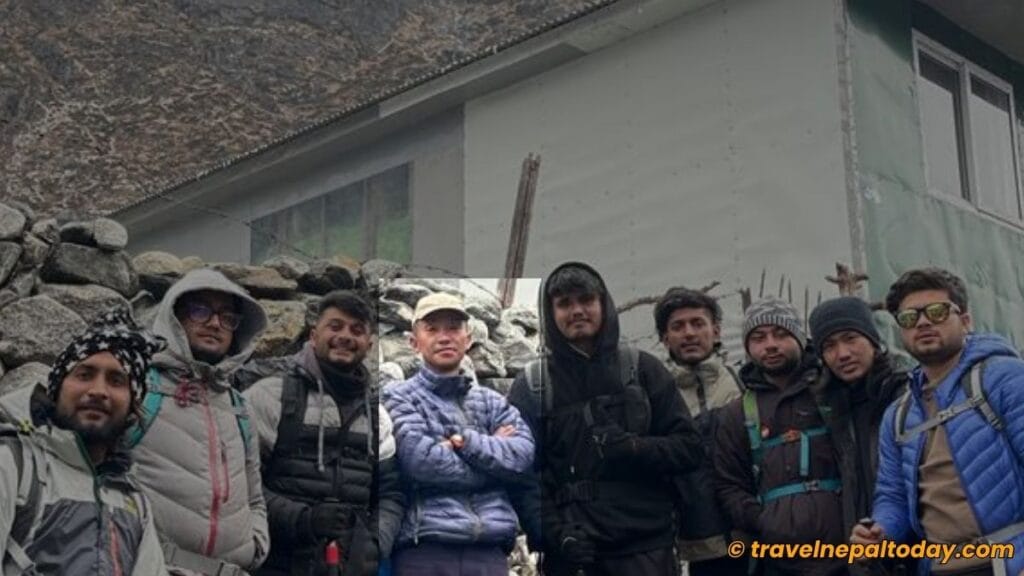 picture with na village mountaineer