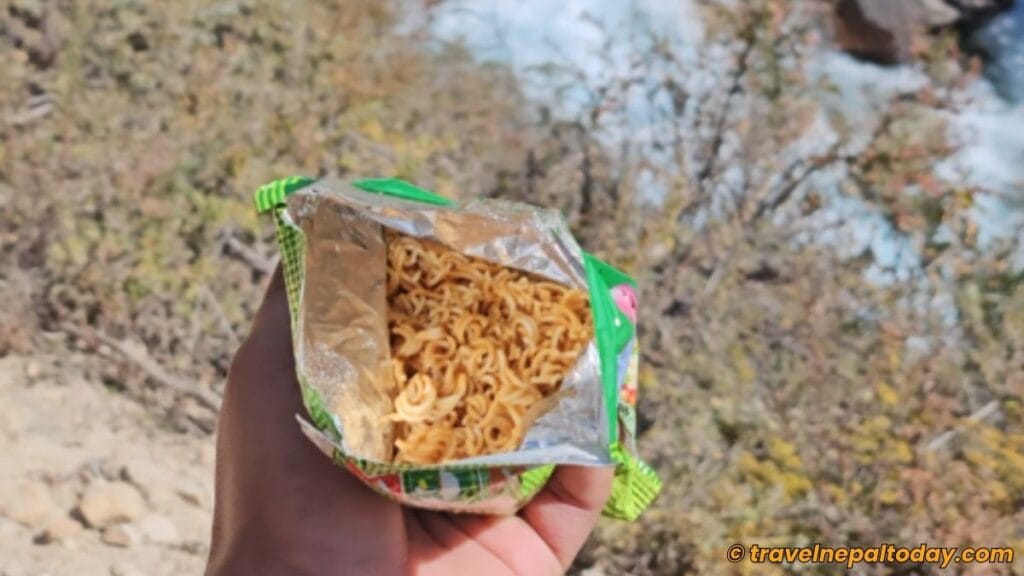 chowchow in phoksundo lake trek