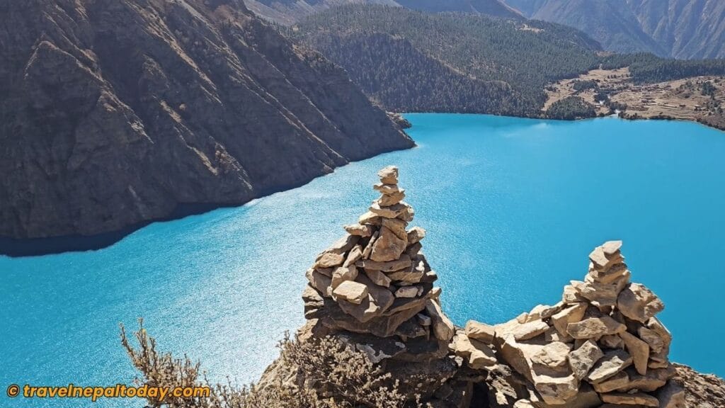 phoksundo lake cairn