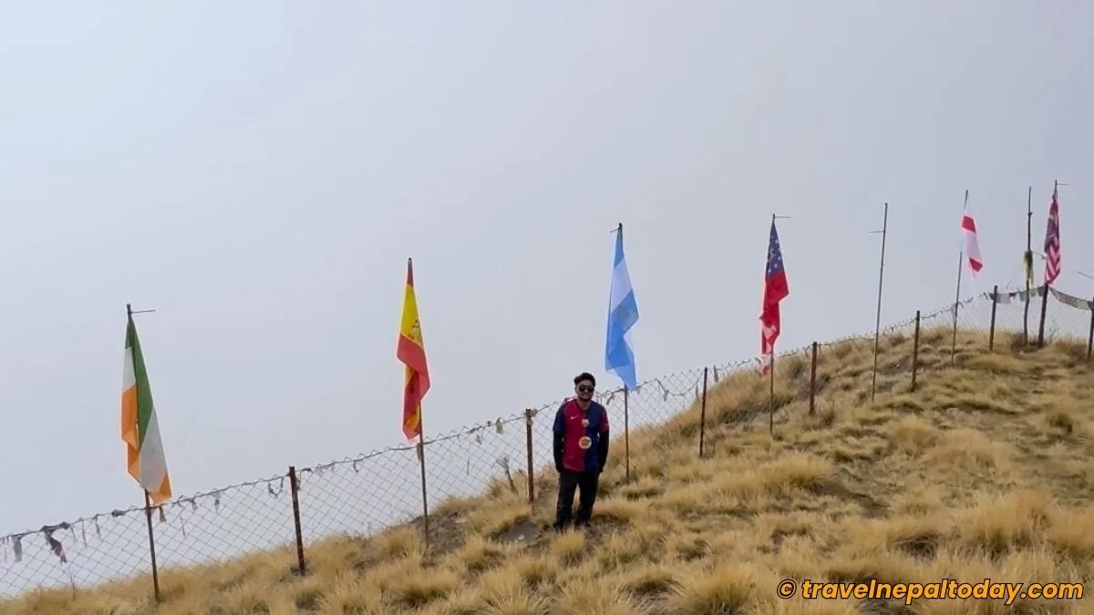 national flags in kokhe danda