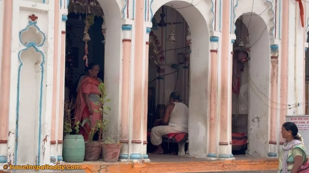 janaki temple bhajan area