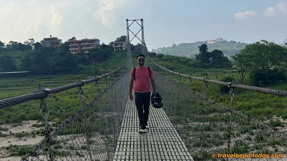 suspension bridge near sikali temple