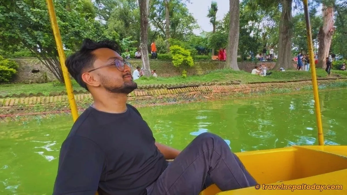 pedal boating in central zoo nepal