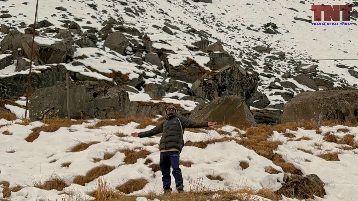 annapurna base camp snow in november december